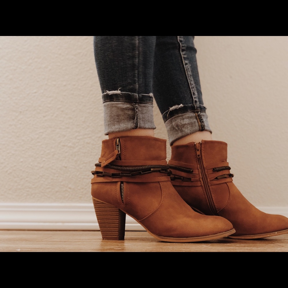 Venus ankle booties.